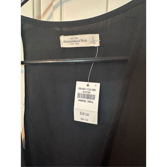 NWT Abercrombie & Fitch Women’s Black Sleeveless Cover Up - Size Small - Picture 3 of 6